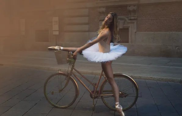 Picture girl, bike, street, ballerina