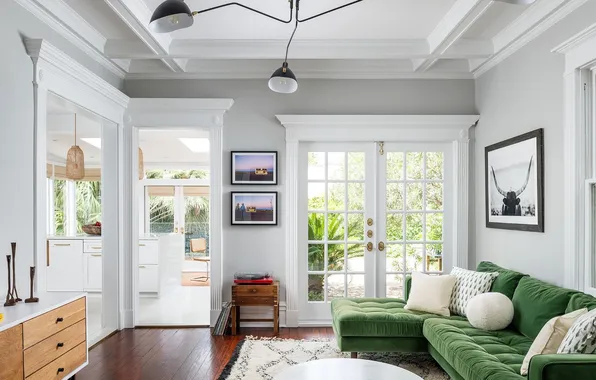 Design, style, interior, pictures, bright room, green sofa, cozy living room, stylemaker secret