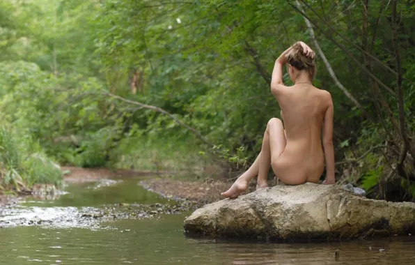 BODY, NATURE, STONE, GREENS, BACK, RIVER, POSE