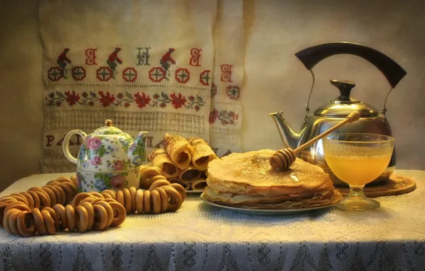 Table, tea, food, kettle, honey, bagels, still life, tablecloth