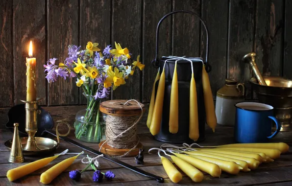 Bouquet, candles, dishes, still life, thread, daffodils, Muscari