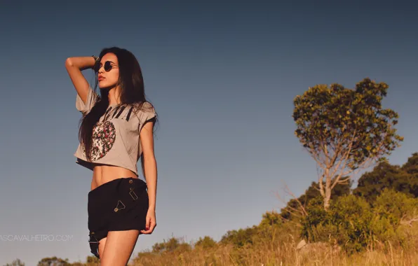 The sky, grass, the sun, trees, shorts, makeup, slope, Mike