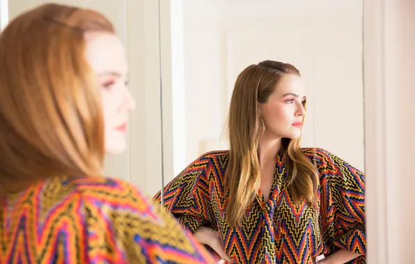 Pose, reflection, actress, mirror, brown hair, beauty, Zoey Deutch, Zoey Deutch