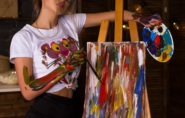 Picture paint, Girl, glasses, t-shirt, palette, brush, canvas, Cyril Zakirov