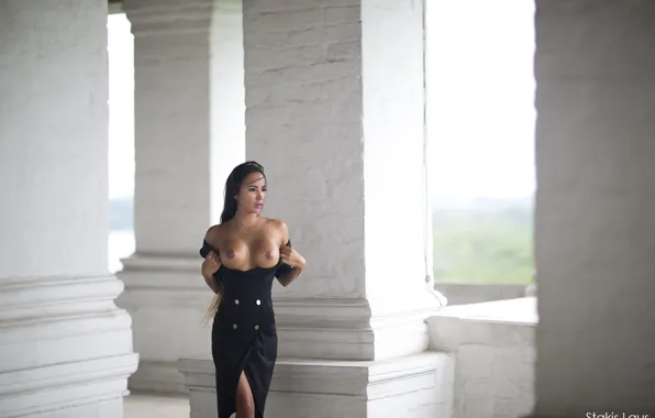 Chest, sexy, pose, model, the building, makeup, figure, dress