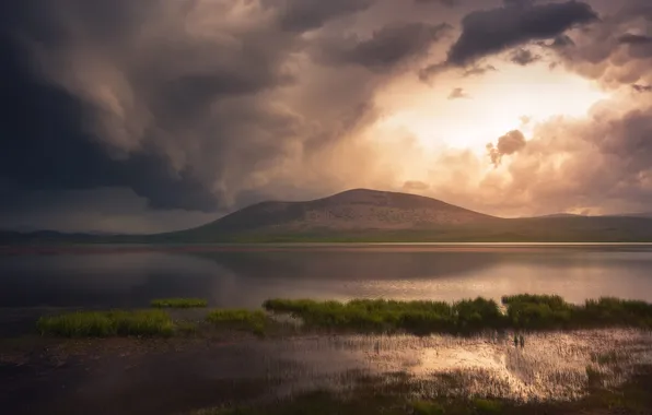 The sky, mountains, clouds, lake, overcast, shore, gloomy sky