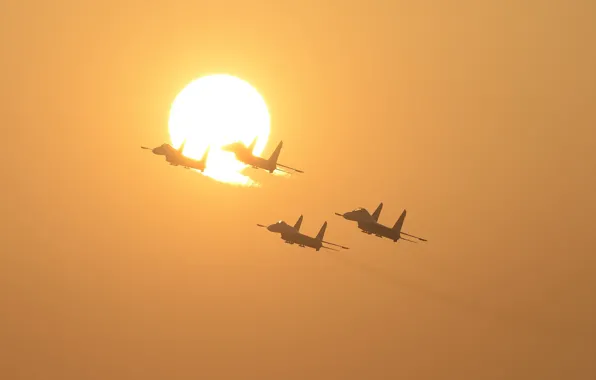 The sun, flight, fighters, Flanker, Su-27