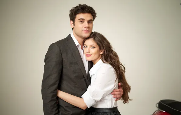 Girl, smile, hugs, male, Anna Chipovskaya, Horoscope for luck, Dmitry Entaltsev