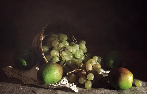 Light, texture, grapes, still life, pear