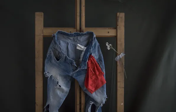 Girl, jeans, easel, red panties