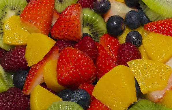 Picture berries, raspberry, kiwi, strawberry, fruit, peaches, blueberries, fruit salad