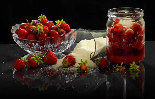 Picture sand, glass, berries, strawberry, Bank, sugar, vase, Sergey Pounder