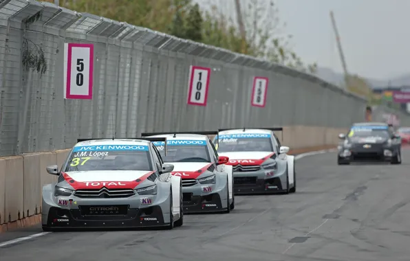 Race, Citroen, the leader, Sebastien Loeb, WTCC, C-Elysee, Yvan Muller, Jose Maria Lopez