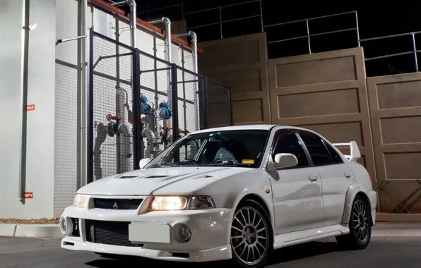 Picture Mitsubishi, Lancer, Evolution, White