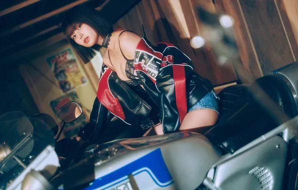 Picture girl, bra, shorts, bike, woman, young, beautiful, brunette