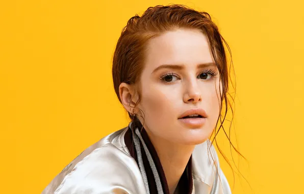 Picture look, actress, Madelaine Petsch