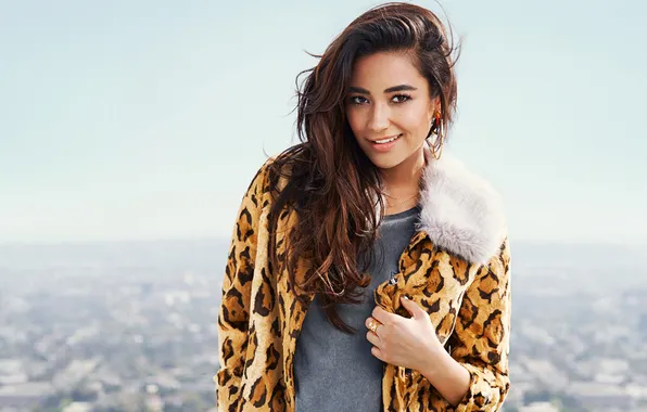 Model, actress, photographer, journal, photoshoot, Shay Mitchell, Seventeen, Jason Kim