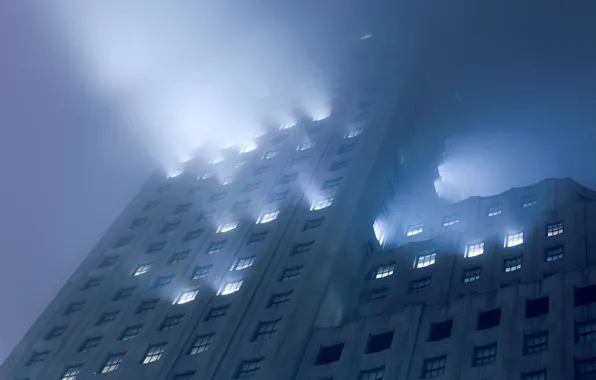 Light, the building, New York, Manhattan, fog.night