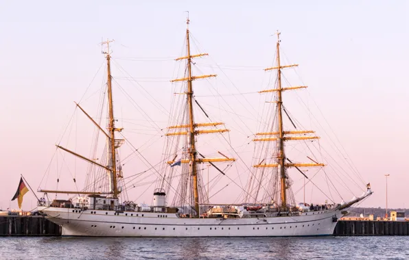 Pier, Ship, Sailboat, Mast, The ship, Bark, Gorch Fock, by Pixabay