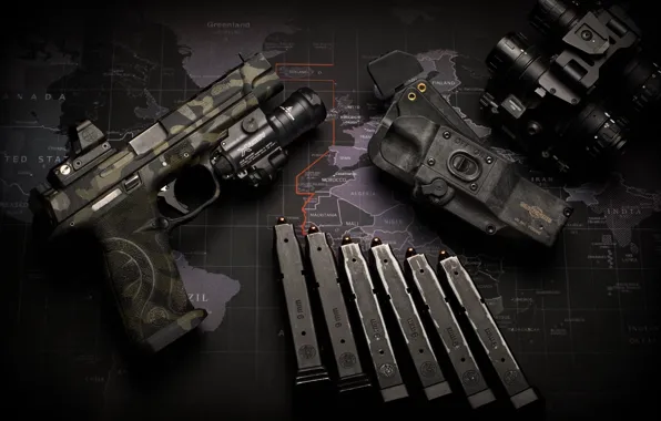 Gun, flashlight, binoculars, clips