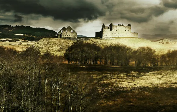 Clouds, castle, Scotland, the ruins, Kingussie