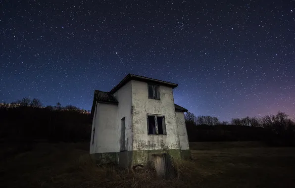 Field, the sky, stars, house, abandoned, the countryside