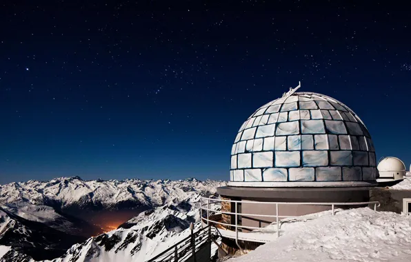 Picture France, The PYRENEES, mount MIDI de Bigorre, the Observatory of the Pic du MIDI