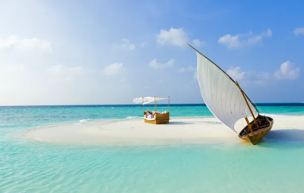 Sand, sea, beach, tropics, boat, island, The Maldives, kravat