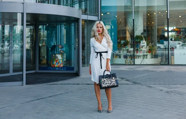 Look, girl, face, hair, dress, blonde, handbag, beauty