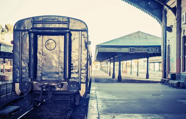 Rails, station, station, the car, benches