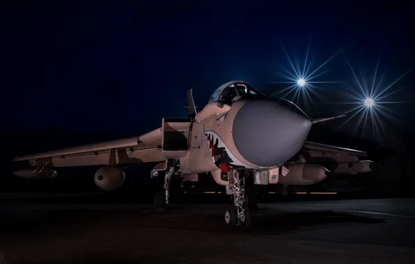Picture night, teeth, mouth, the plane, Panavia Tornado