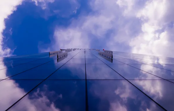 Picture the sky, clouds, reflection, England, skyscraper, UK, the hotel, blue