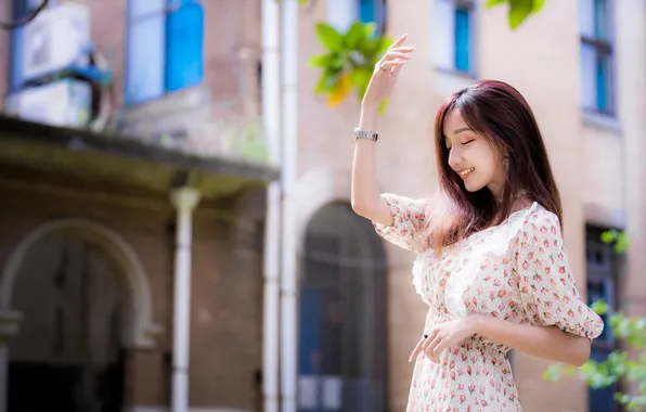 Summer, girl, the city, pose, smile, street, model, makeup