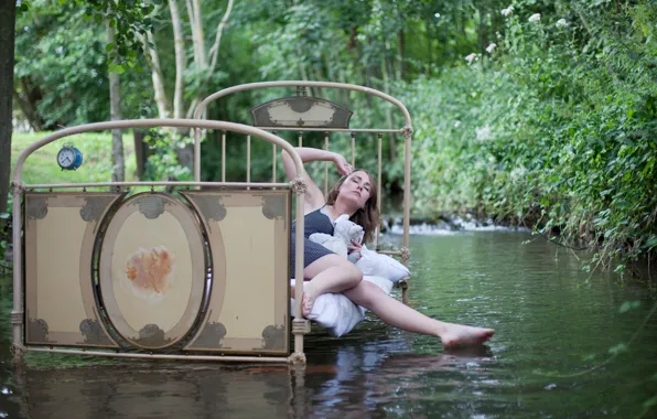 Picture girl, river, bed, the situation