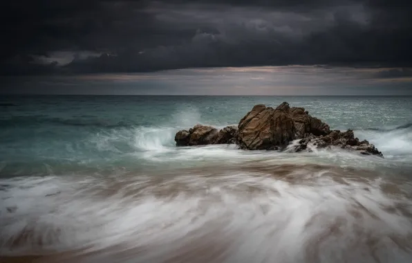 Picture sea, wave, clouds, stones, overcast, rocks, shore, horizon
