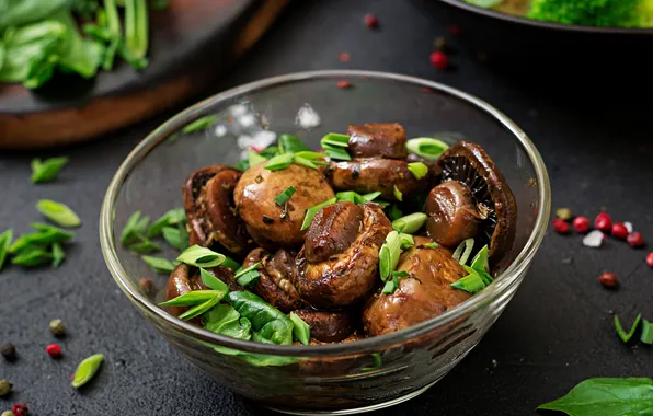 Picture mushrooms, herbs, soy sauce, baked