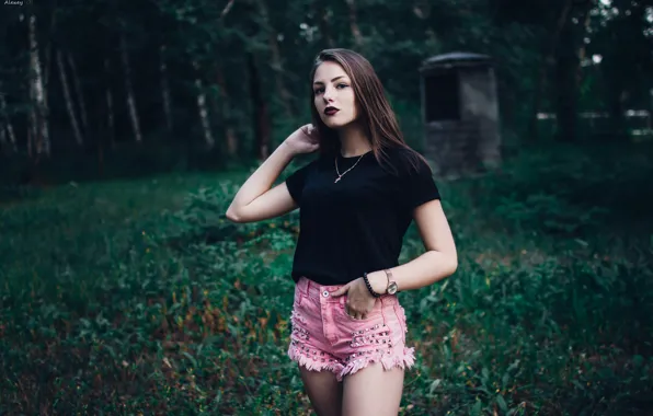 Grass, look, trees, pose, model, shorts, portrait, makeup