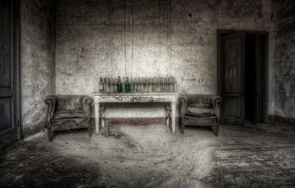 Table, room, chairs, bottle