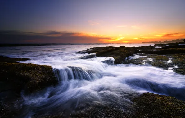 Picture the sky, water, sunset, stones