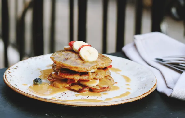 Food, strawberry, banana, cream, cakes, sweet, pancakes