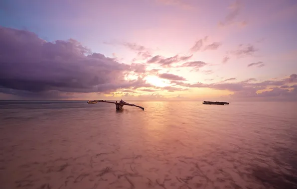 Picture the ocean, dawn, shore, boat, Thailand