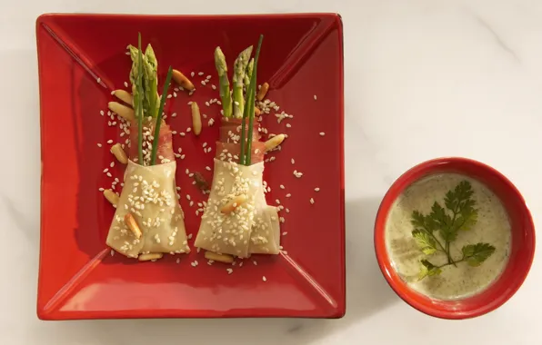 Plate, soup, asparagus