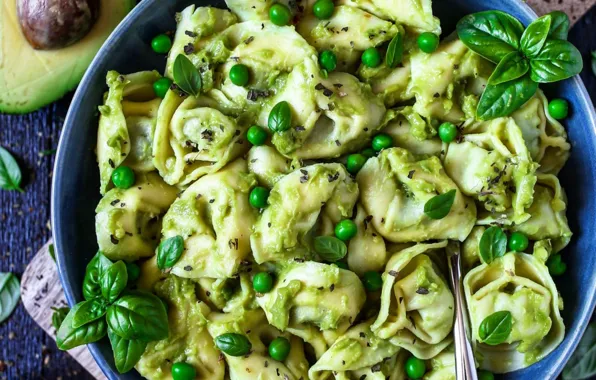Polka dot, Basil, ravioli