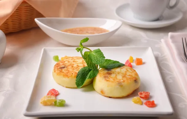 Mint, candied, cheesecakes