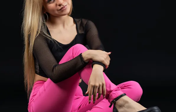 Pose, Black background, Feet, Blouse, Sitting, Daisy, Pants