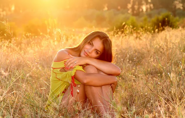 Picture grass, look, girl, smile, meadow, bokeh