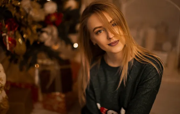 Picture look, girl, tree, new year, portrait, makeup, hairstyle, brown hair