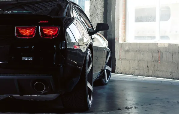 Lights, lights, Camaro