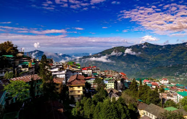 Picture clouds, mountains, India, houses, Gangtok