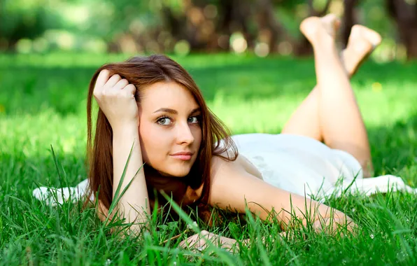 Picture white, grass, eyes, look, feet, up, hand, Girl